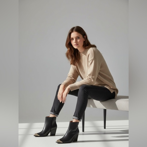 Western Etched Silver Tip Noir Block Heel Boot - Picture 6 of 11